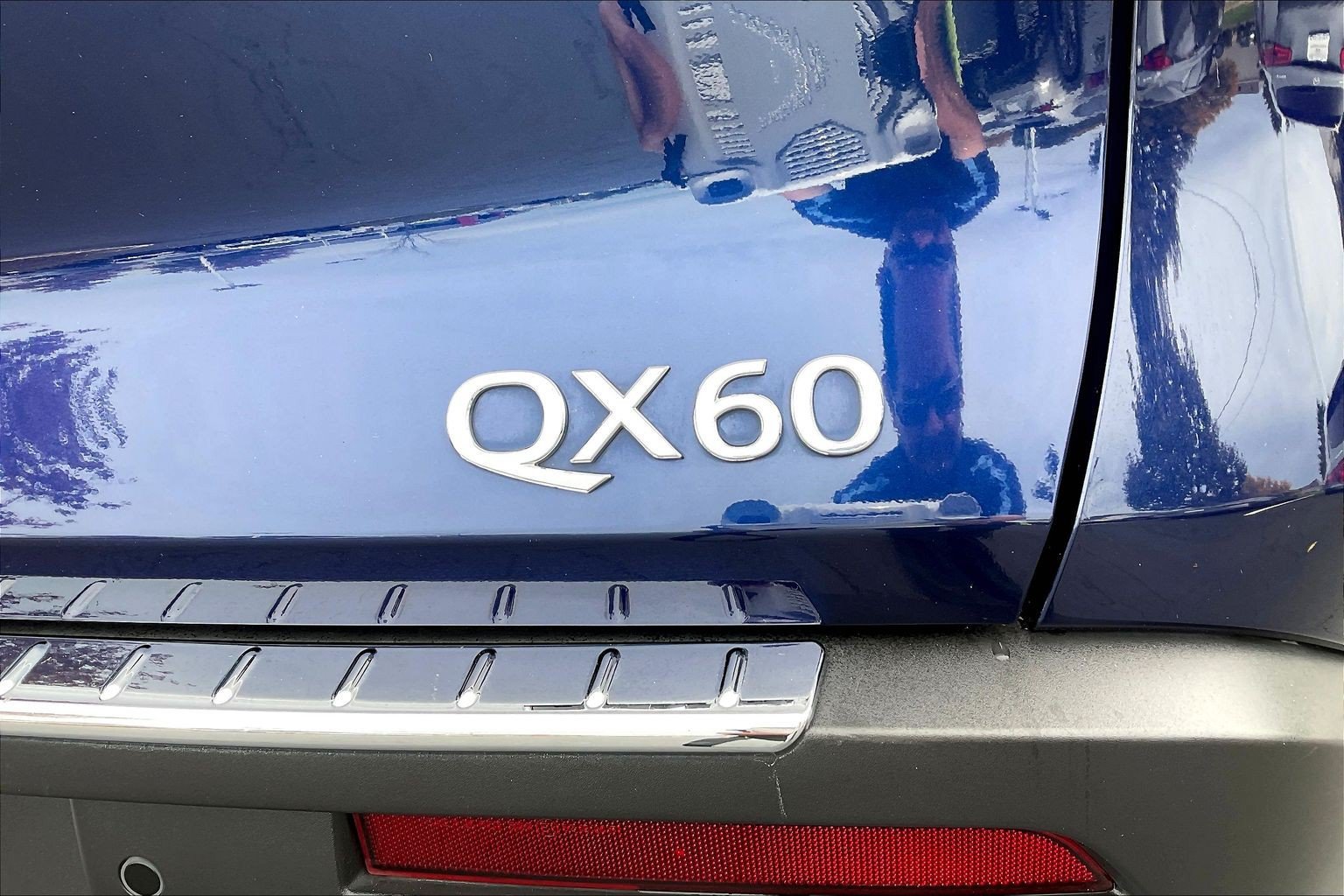 Certified 2023 INFINITI QX60 Luxe w/ Cargo Package AWD/4WD image 23