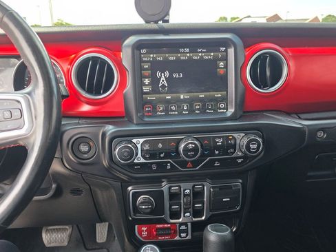 Used 2020 Jeep Gladiator Rubicon AWD/4WD image 21