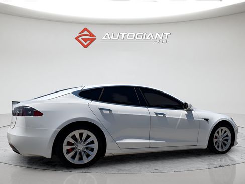 Used 2019 Tesla Model S Performance AWD/4WD image 15