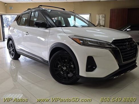 Used 2021 Nissan Kicks SR w/ SR Premium Package image 1