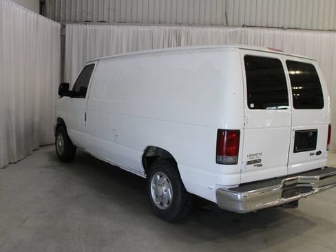 Used 2012 Ford E-150 and Econoline 150 w/ Commercial Cargo Van Pkg RWD image 32
