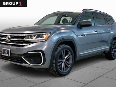 Used 2021 Volkswagen Atlas SE w/ Panoramic Sunroof Package