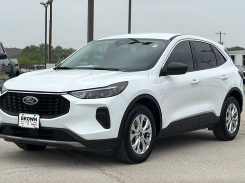 Used 2024 Ford Escape Active FWD image 7