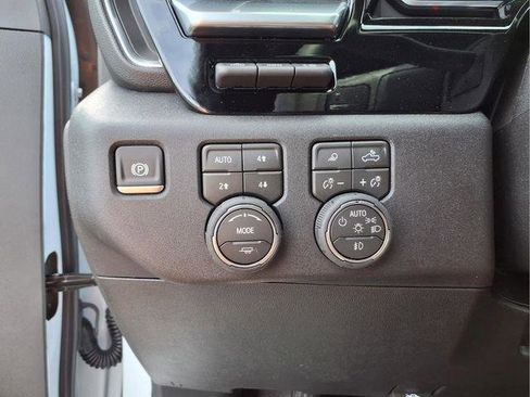 New 2026 Chevrolet Silverado 3500 High Country w/ High Country Premium Package AWD/4WD image 21