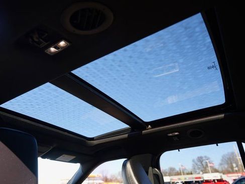 Used 2022 Ford Explorer ST w/ ST Street Pack image 31