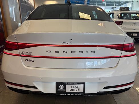 New 2026 Genesis G90 3.5T Prestige image 7