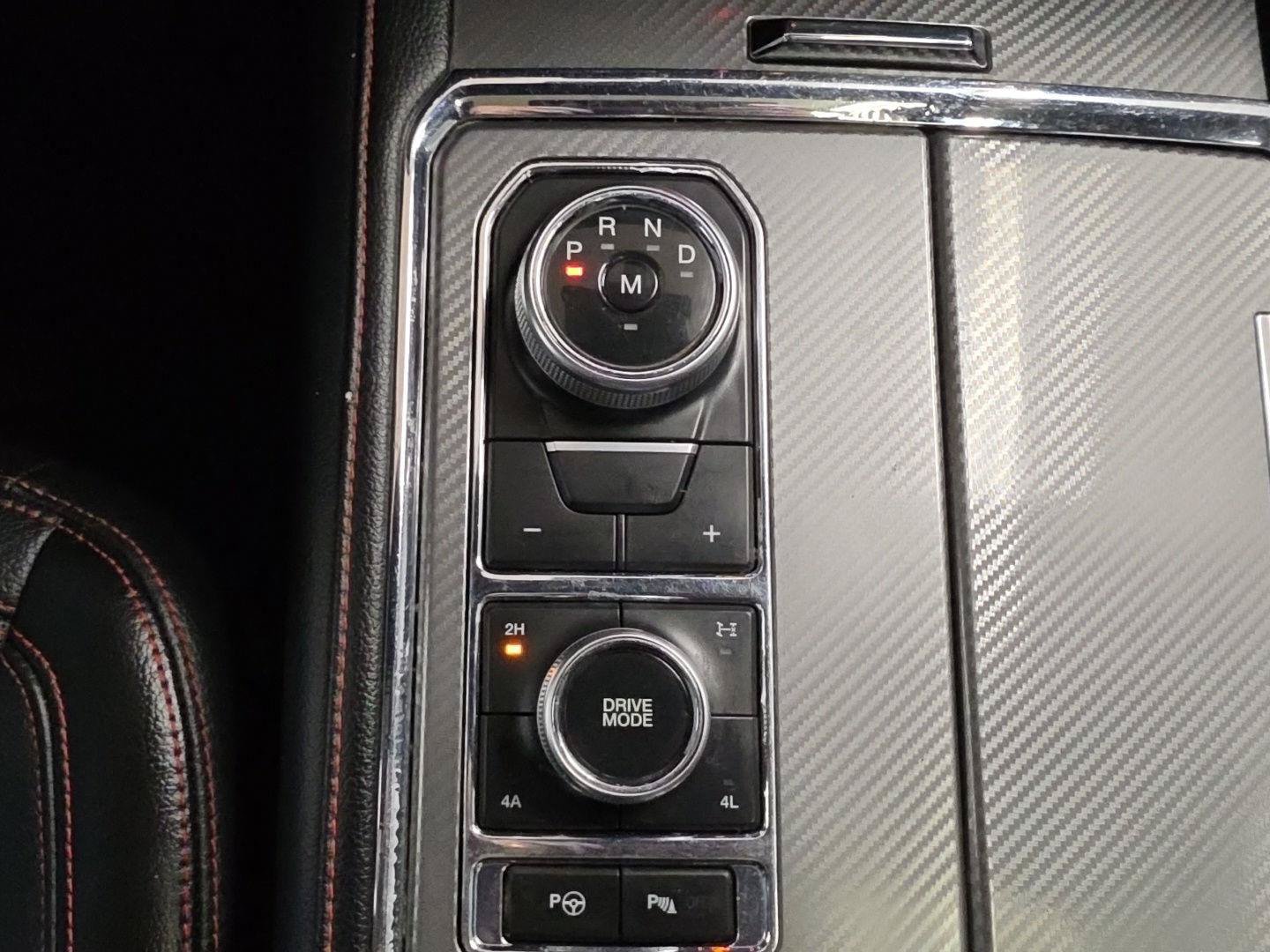 Used 2020 Ford Expedition Limited w/ Equipment Group 303A AWD/4WD image 12