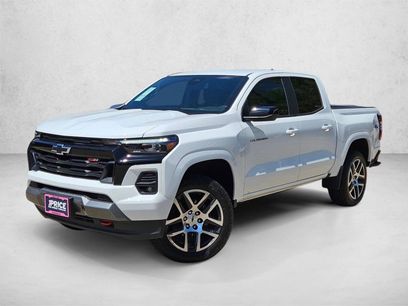 Used 2023 Chevrolet Colorado Z71 w/ Z71 Convenience Package 2