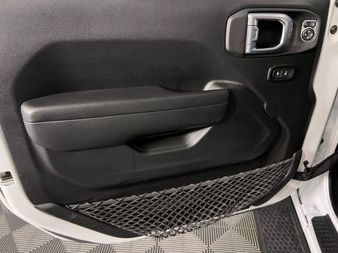 Used 2021 Jeep Wrangler Unlimited Sport image 24