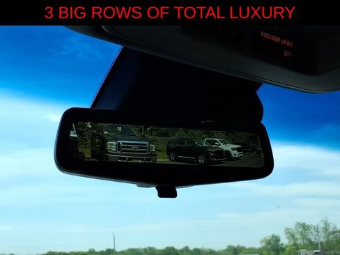 Used 2019 Cadillac Escalade ESV Luxury AWD/4WD image 26