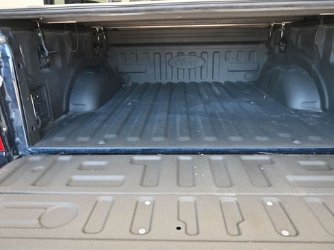 Used 2021 Ford F150 Lariat w/ Tow Technology Package image 24