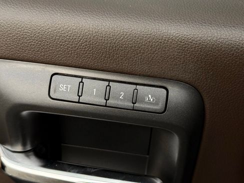 Used 2017 GMC Sierra 1500 Denali w/ Denali Ultimate Package image 25