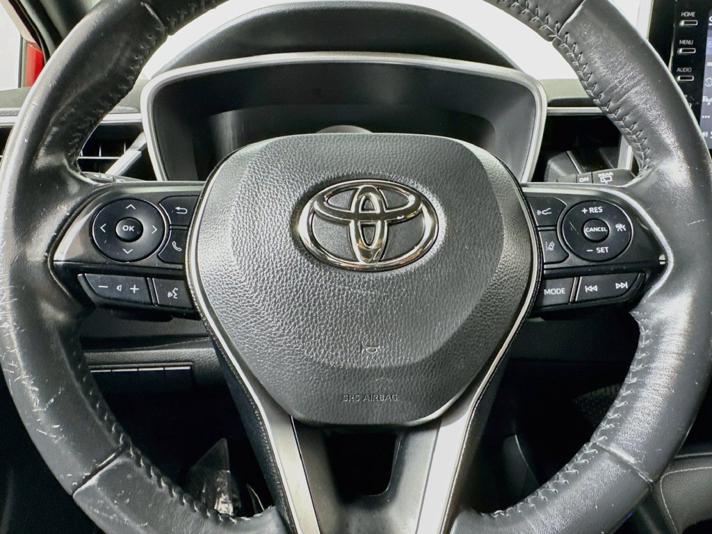 Used 2021 Toyota Corolla SE w/ Special Edition FWD image 34