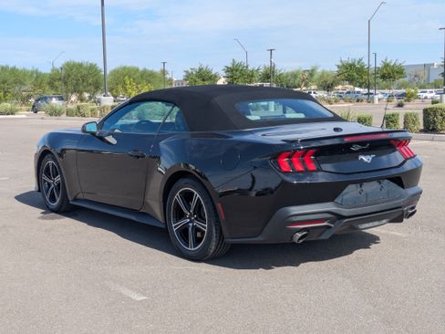 Used 2024 Ford Mustang Premium RWD image 3