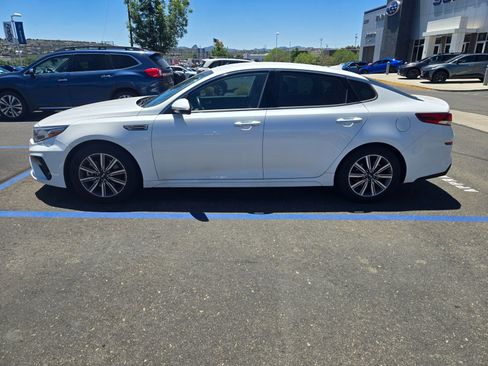 Used 2019 Kia Optima EX FWD image 2