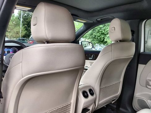 Used 2026 Mercedes-Benz GLA 250 4MATIC image 19