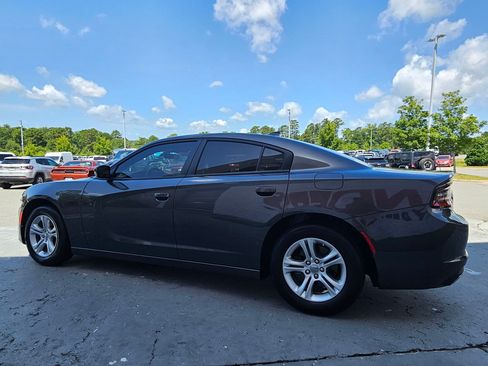 Used 2023 Dodge Charger SXT RWD image 5