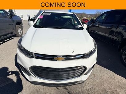 Used 2021 Chevrolet Trax LS w/ Tint and Cruise Package