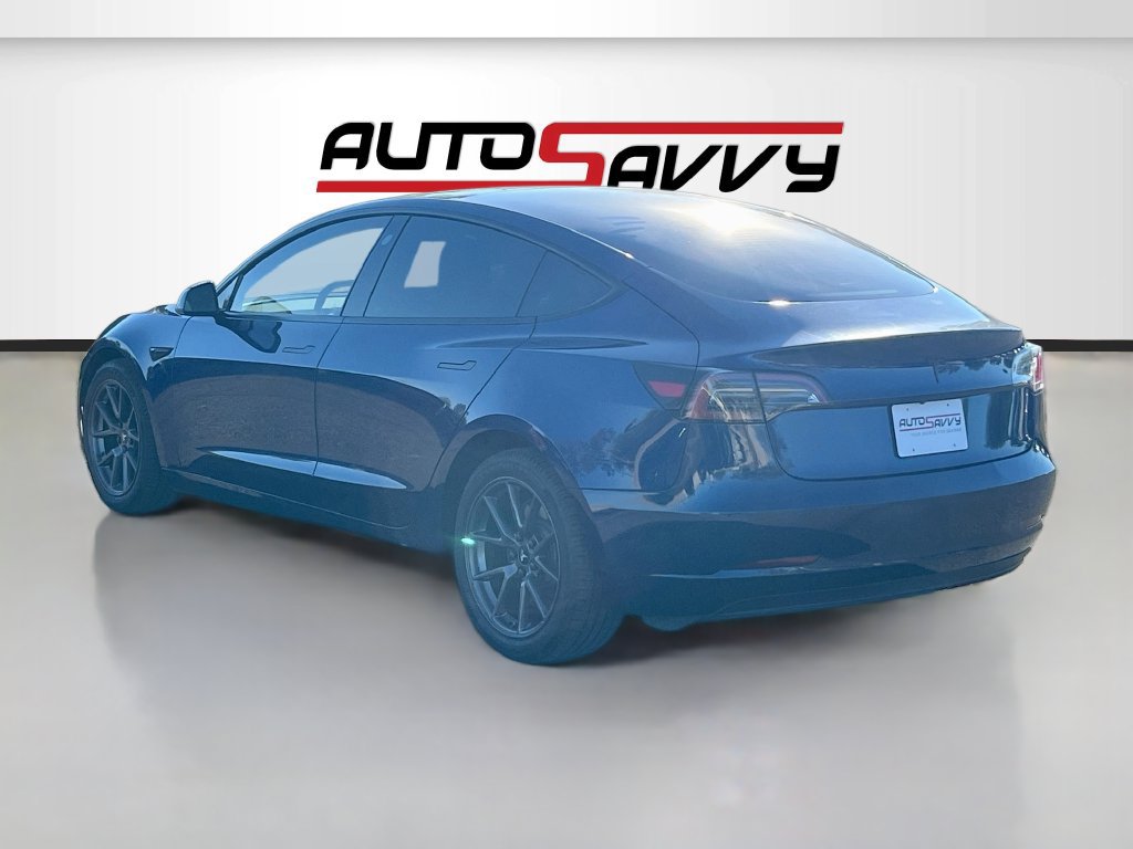 Used 2023 Tesla Model 3 Standard Range RWD image 5