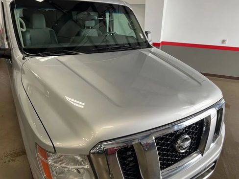 Used 2017 Nissan NV 3500 SV RWD image 85