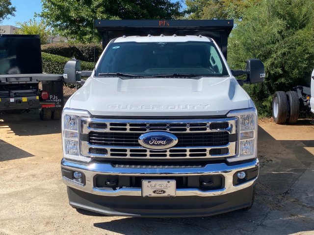 New 2025 Ford F350 XL w/ XL Chrome Package AWD/4WD image 2