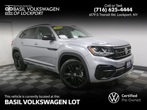 Certified 2023 Volkswagen Atlas Cross Sport SEL R-Line AWD/4WD image 1