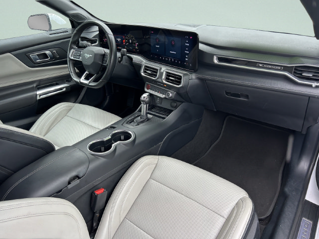 Used 2024 Ford Mustang Premium RWD image 17