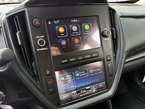 Certified 2025 Subaru Impreza 2.0i image 18