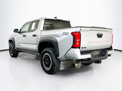 Used 2025 Toyota Tacoma TRD Off-Road image 5
