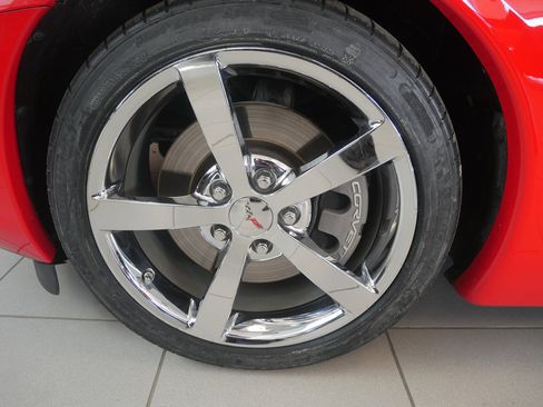 Used 2010 Chevrolet Corvette Coupe w/ Preferred Equipment Group image 7