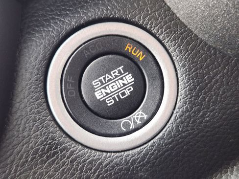 Used 2024 RAM 3500 Tradesman w/ Chrome Appearance Group image 22