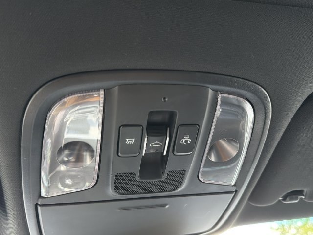 Used 2021 Kia Stinger GT2 RWD image 26