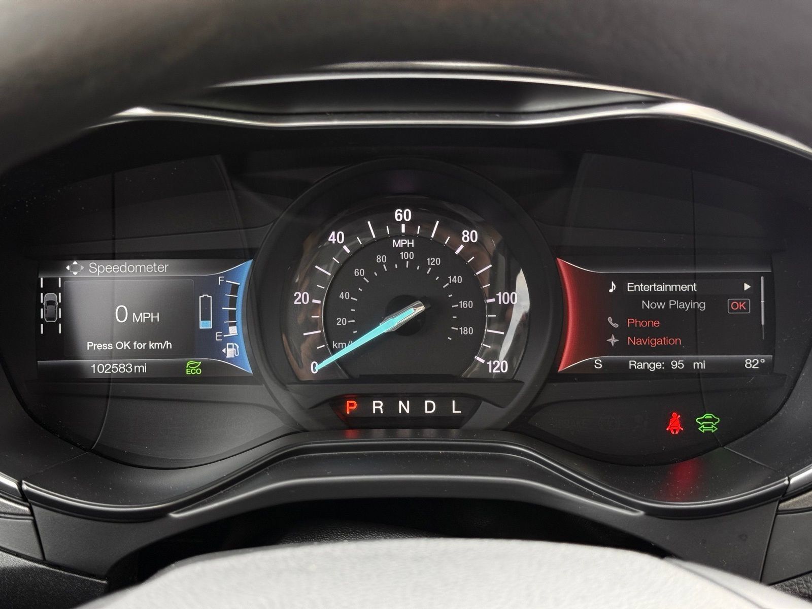 Used 2019 Ford Fusion SE FWD image 26