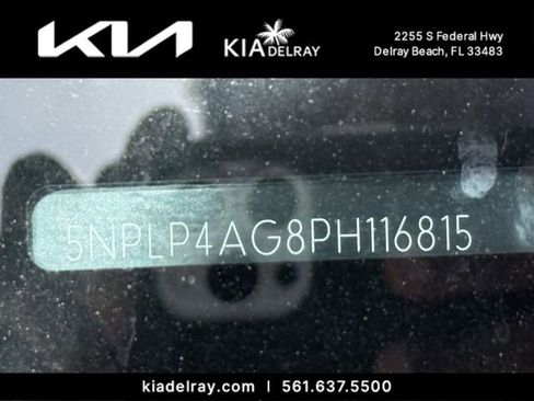 Used 2023 Hyundai Elantra Limited FWD image 5