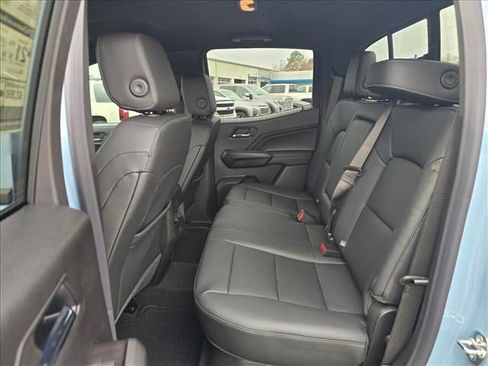 New 2026 Chevrolet Colorado LT RWD image 11