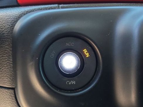 Used 2019 Jeep Wrangler Unlimited Rubicon AWD/4WD image 12