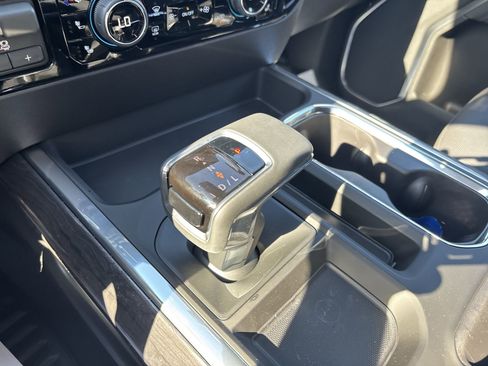 New 2026 Chevrolet Silverado 1500 LTZ w/ LTZ Premium Package image 19