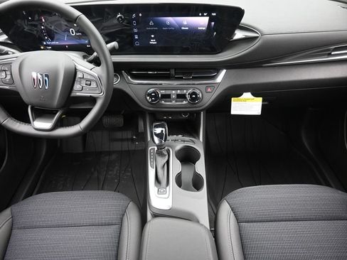 New 2026 Buick Envista Preferred w/ Convenience I Package FWD image 15