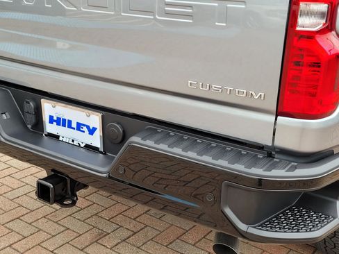 New 2026 Chevrolet Silverado 2500 Custom w/ Custom Value Package image 4