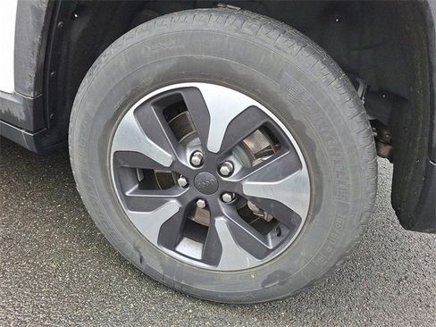 Used 2024 Jeep Grand Cherokee Limited 4xe image 7