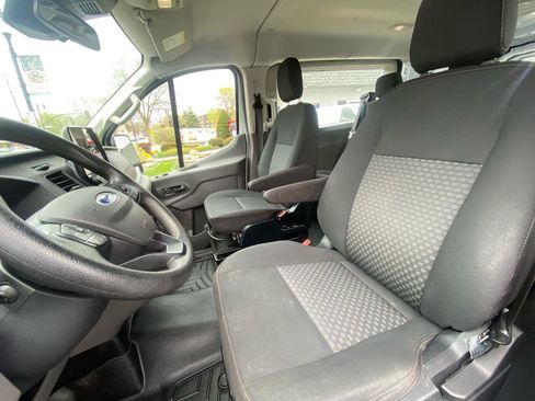 Used 2021 Ford Transit 250 Low Roof RWD image 18