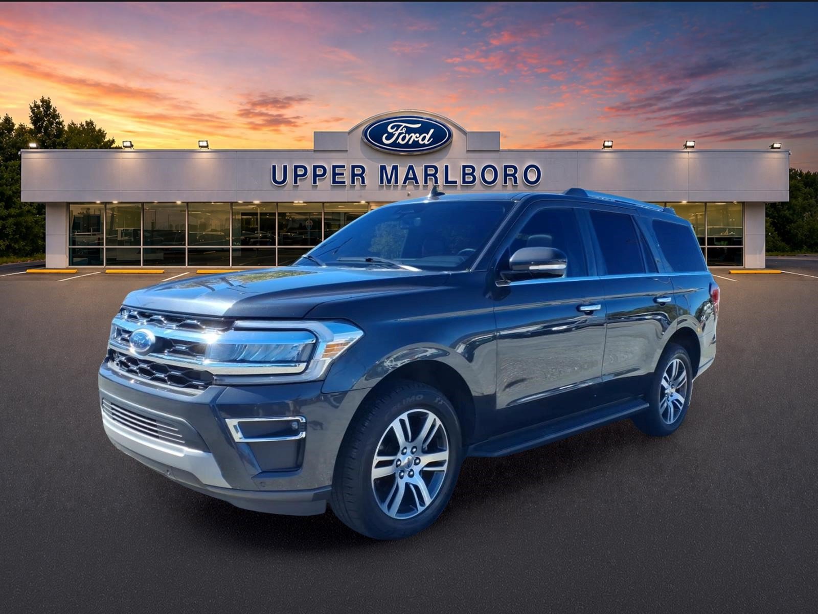 Certified 2024 Ford Expedition Limited AWD/4WD image 4