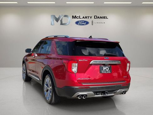 Used 2021 Ford Explorer Platinum w/ Equipment Group 601A AWD/4WD image 4