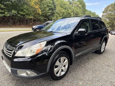 Used 2012 Subaru Outback 3.6R Limited w/ Popular Pkg 2 AWD/4WD image 7
