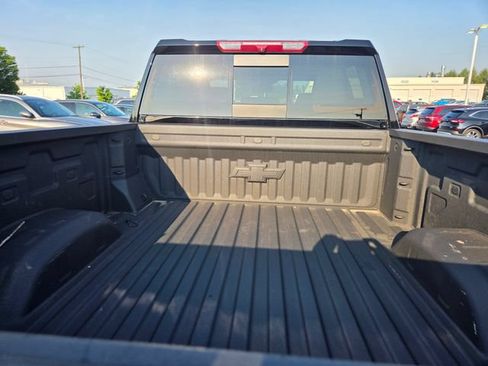 Used 2024 Chevrolet Silverado 2500 LTZ w/ LTZ Plus Package AWD/4WD image 29