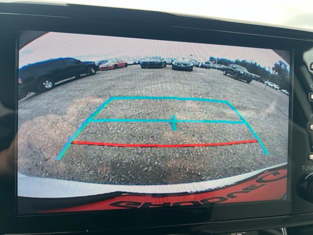 Used 2024 Toyota Sienna LE AWD/4WD image 22
