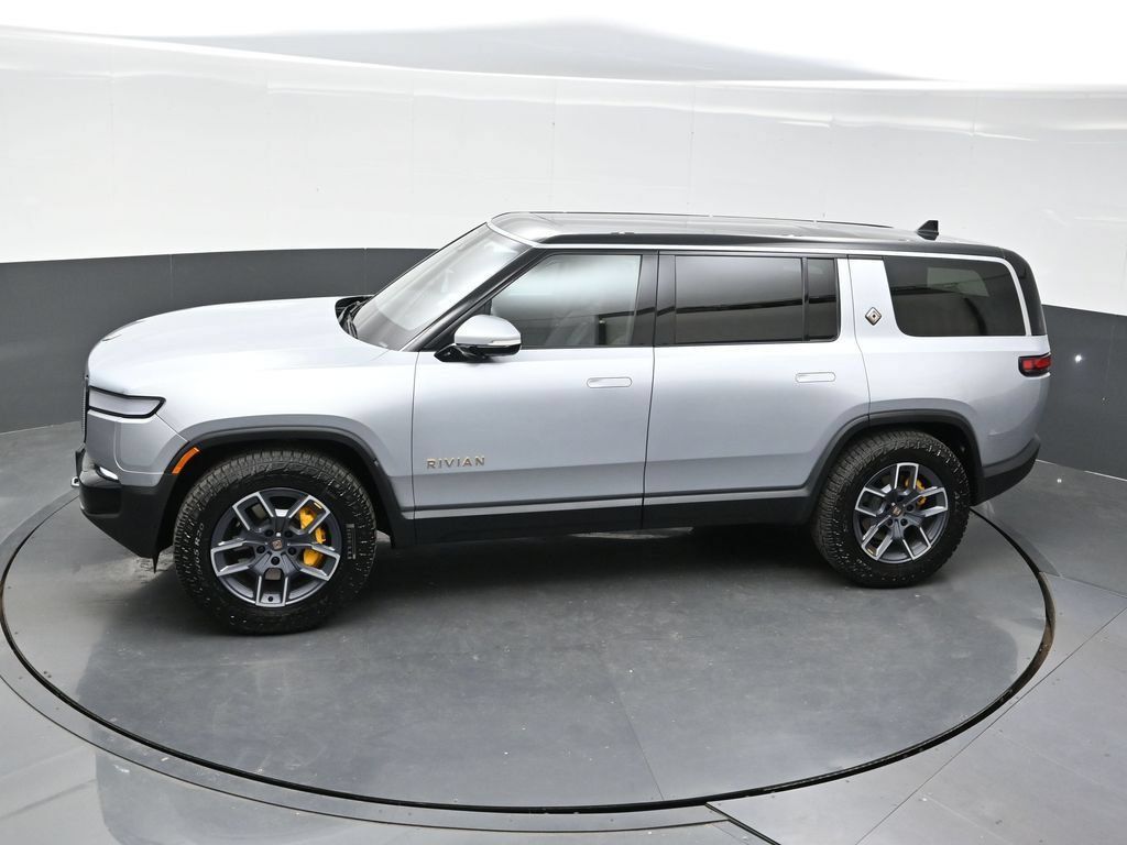 Used 2023 Rivian R1S Adventure Quad AWD/4WD image 36