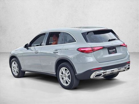 Certified 2025 Mercedes-Benz GLC 300 image 8
