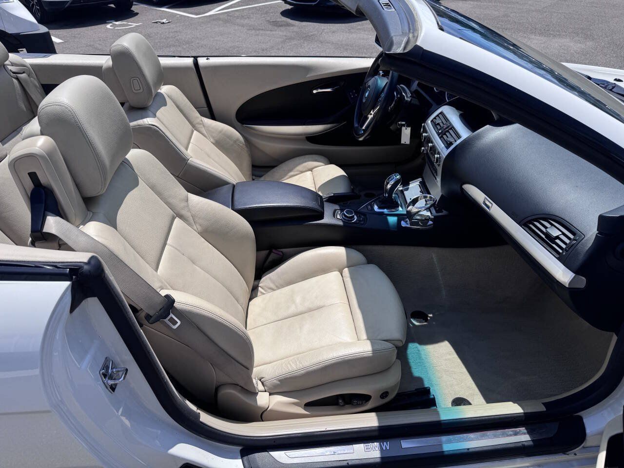 Used 2009 BMW 650i Convertible w/ Sport Pkg RWD image 15