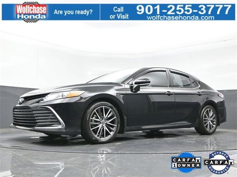 Used 2023 Toyota Camry XLE image 20